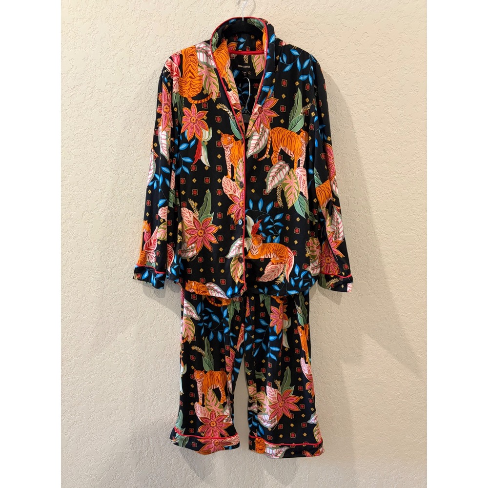 Room Service Tiger Tropical Print Pajama Set Black Red XXL Womens Pajamas Lounge